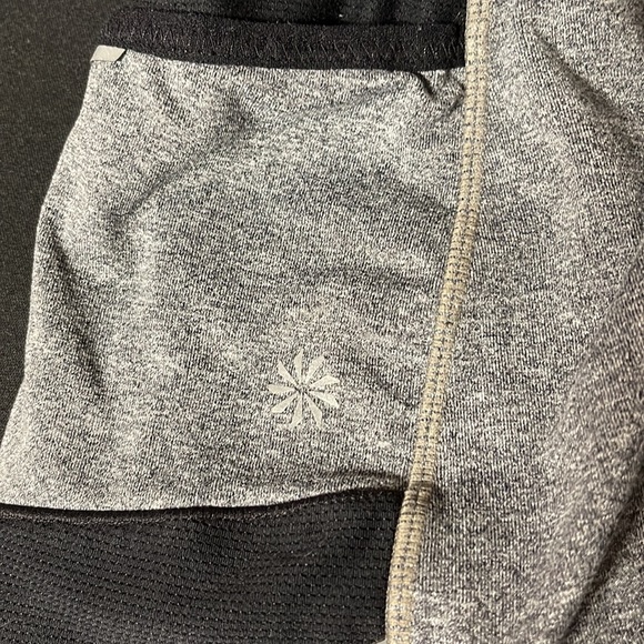 Athleta Be Free 2-In-1 Capri Skirted Leggings Combo Size Small - Picture 7 of 11